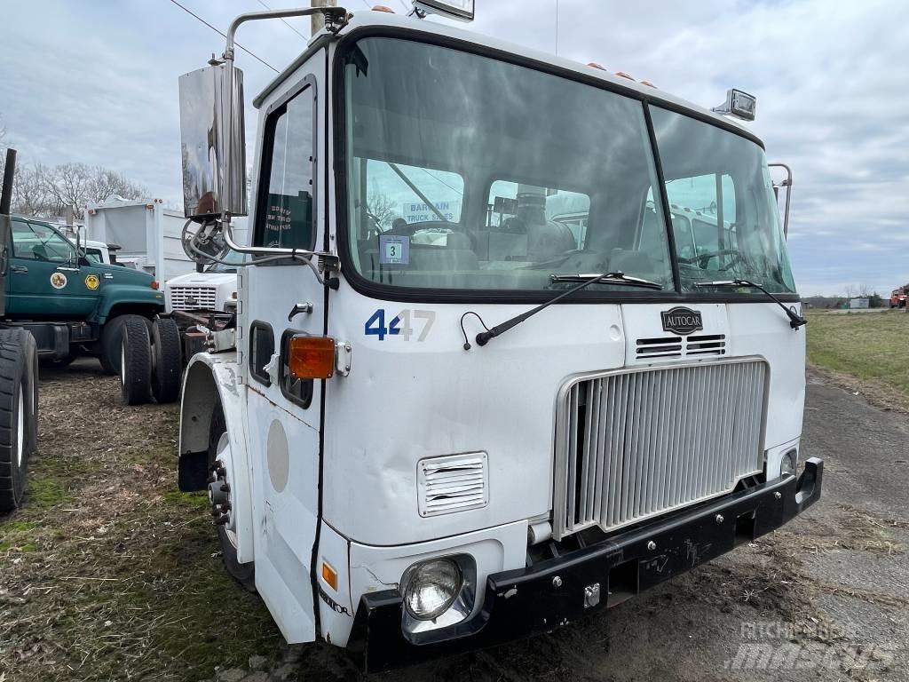 Autocar XPEDITOR 새시 운전실 트럭
