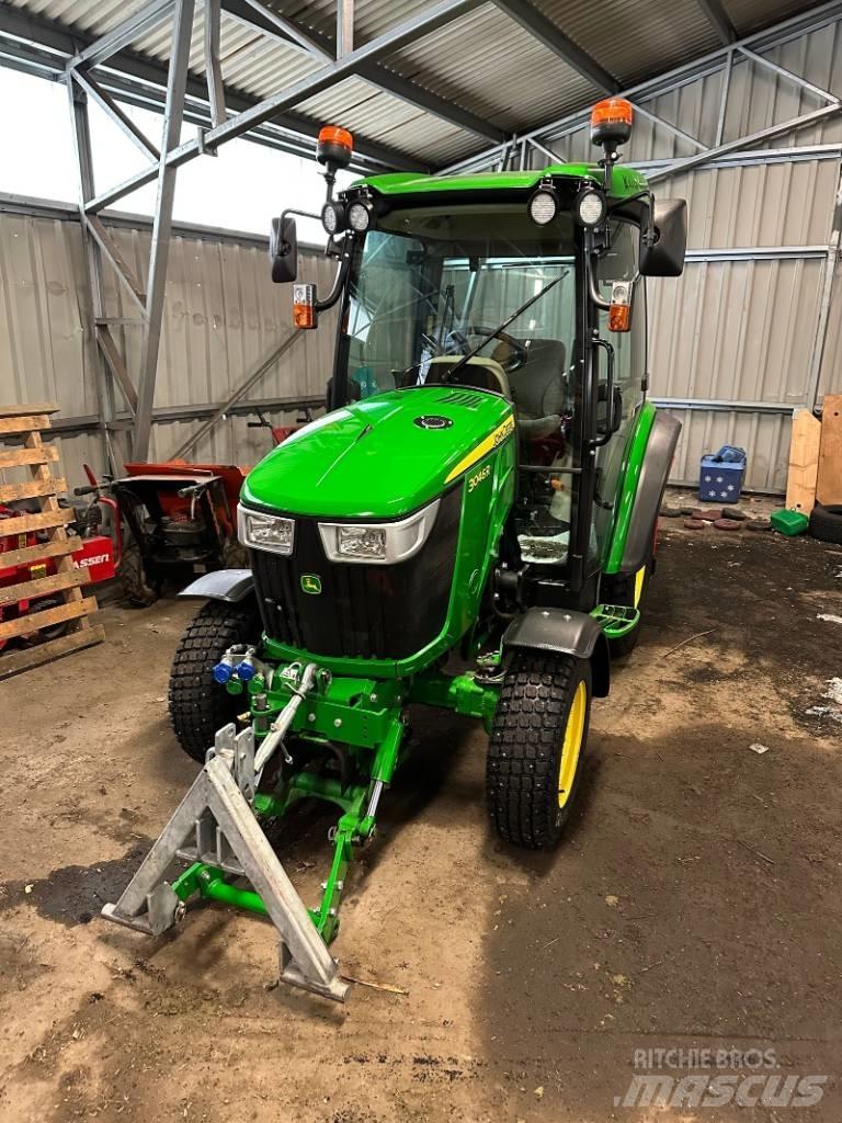 John Deere 3046 R 트랙터