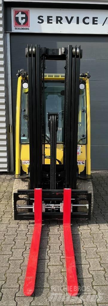Hyster J2.5XN 전동 지게차