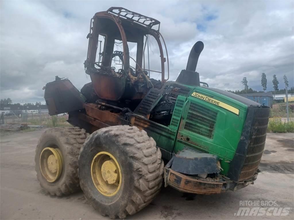 John Deere 1910G 원목 포워더