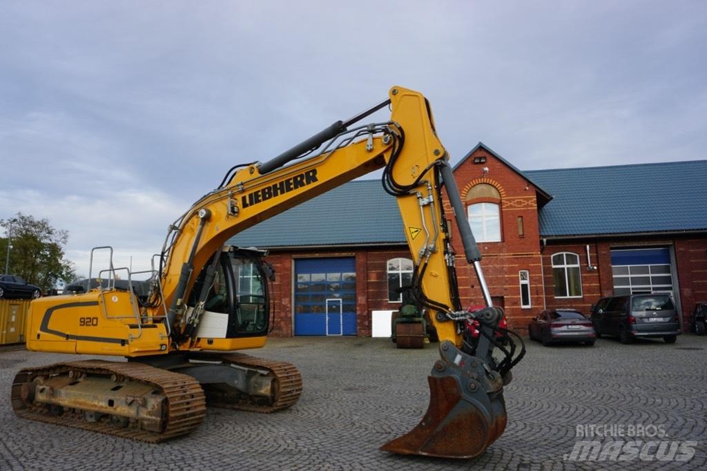 Liebherr R 920 LC 대형 굴삭기 29톤 이상