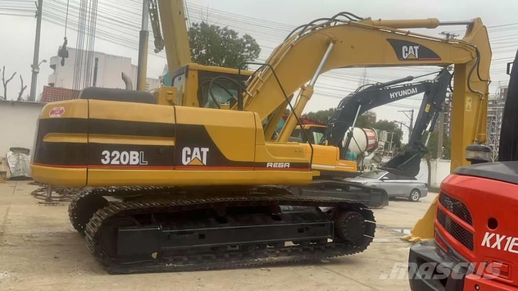 CAT 320 B L 대형 굴삭기 29톤 이상