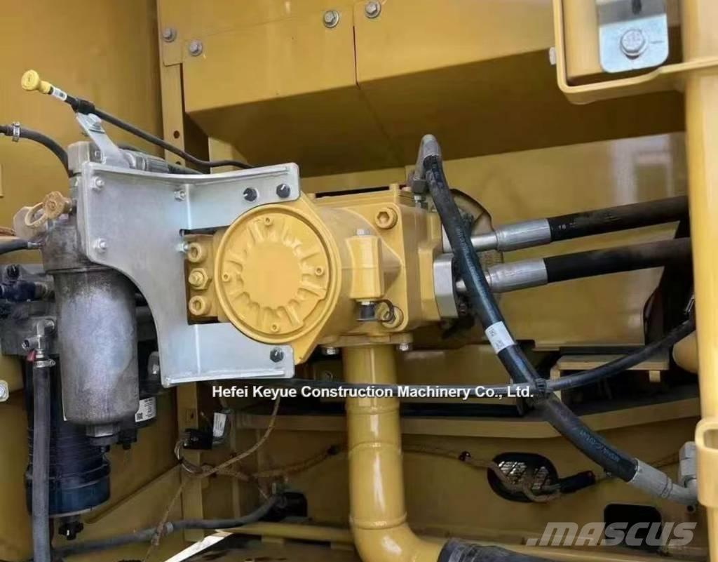 CAT 330gc 대형 굴삭기 29톤 이상