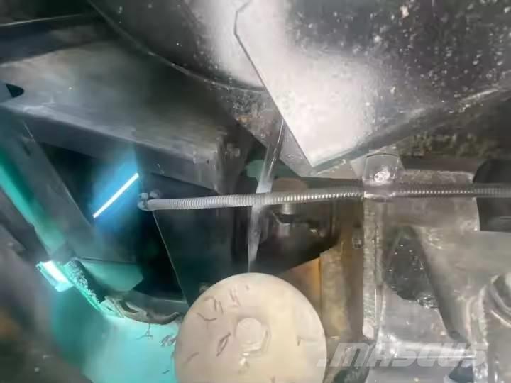 Kobelco SK 60 대형 굴삭기 29톤 이상