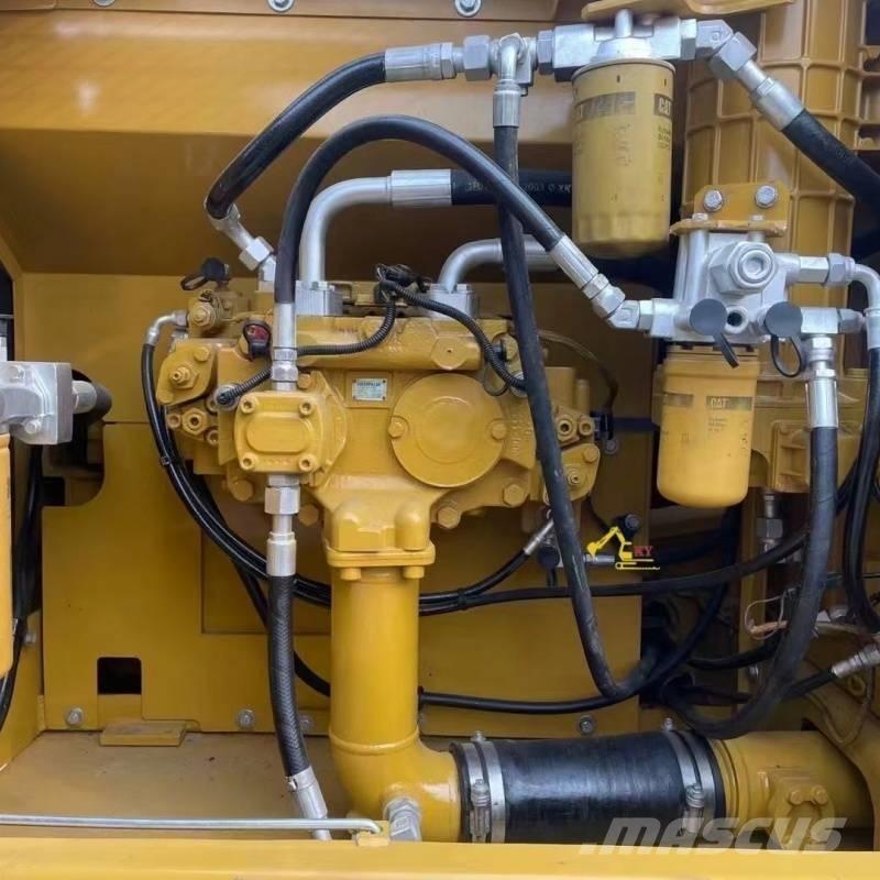 CAT 324 D 대형 굴삭기 29톤 이상