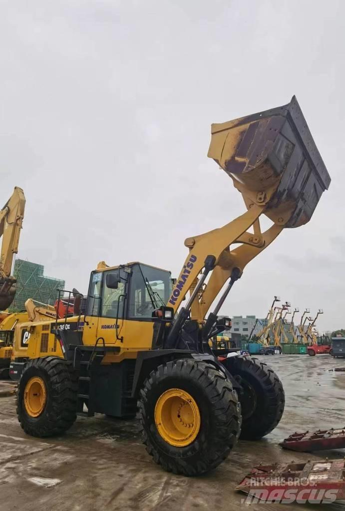 Komatsu WA 380  휠로우더
