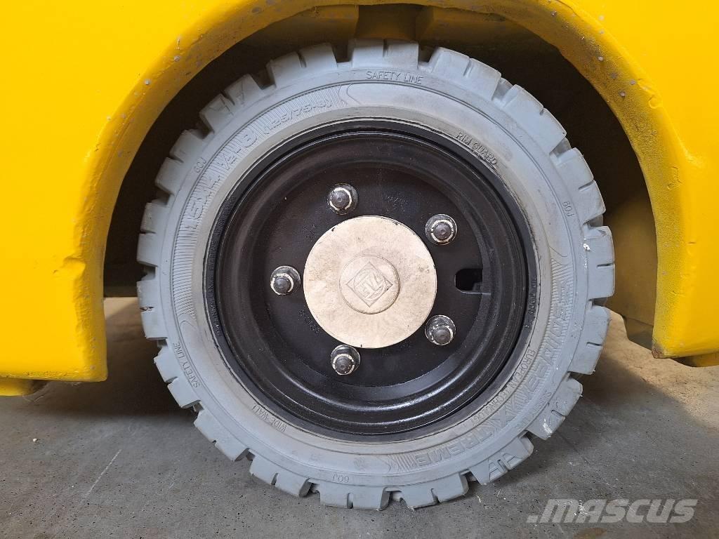 Yale ERP 16 VT 전동 지게차