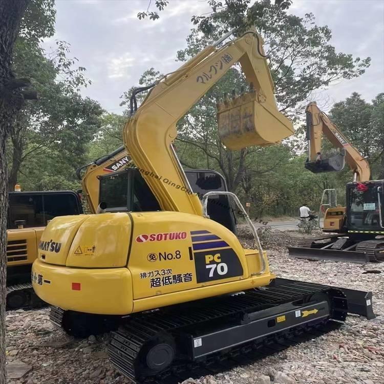Komatsu 70-8 대형 굴삭기 29톤 이상