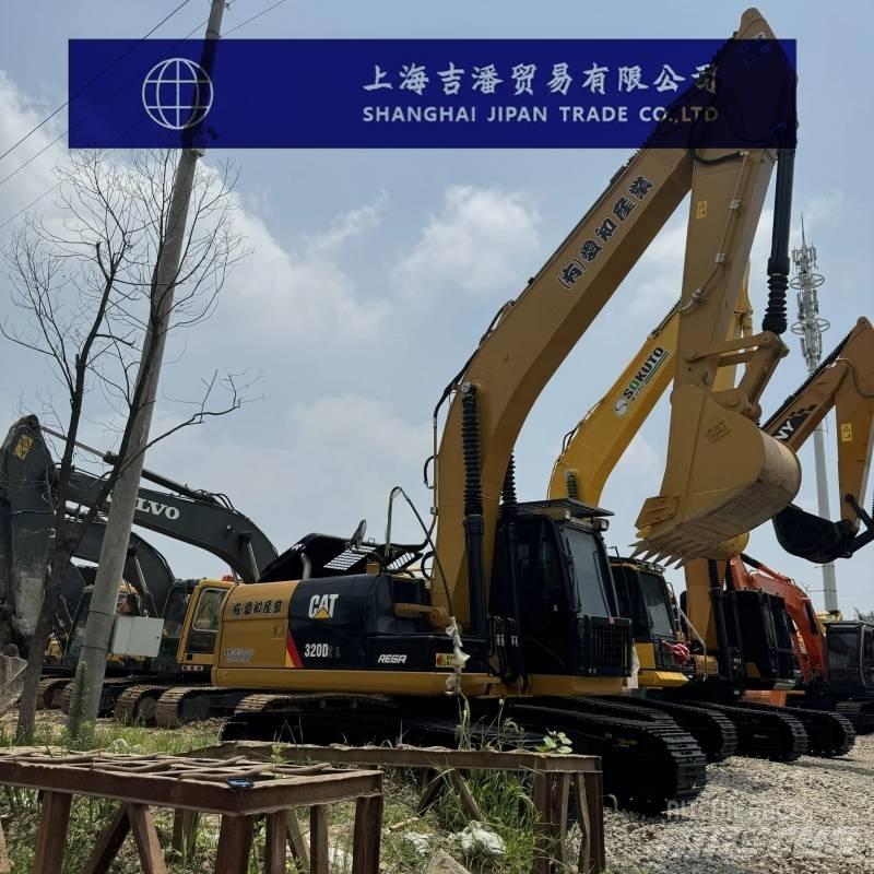 CAT 320 D 대형 굴삭기 29톤 이상