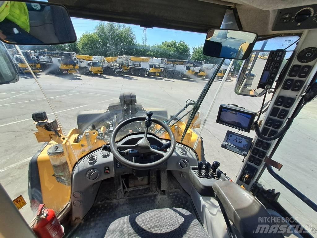 Volvo L180G  휠로우더