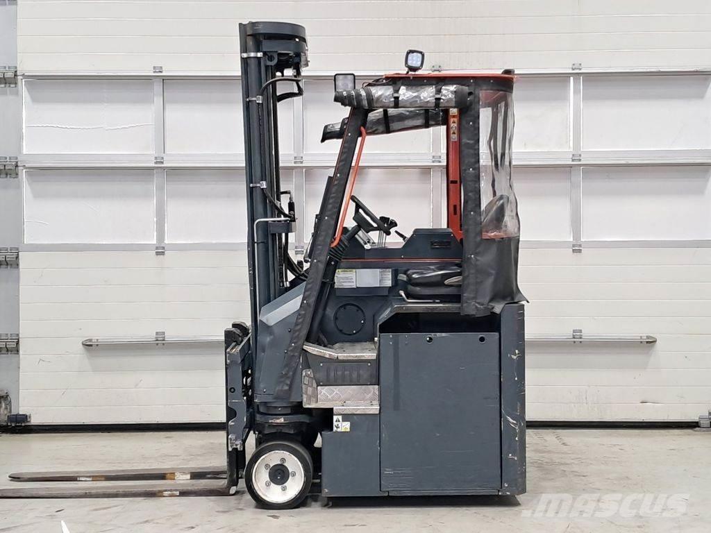 Combilift CBE2500 사이드로더