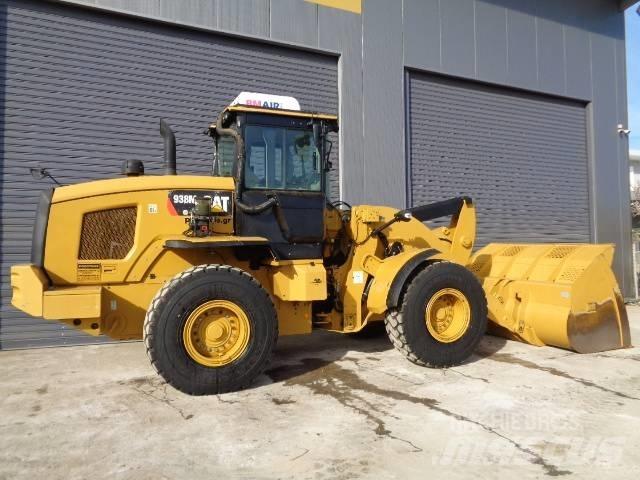 CAT 938M  휠로우더