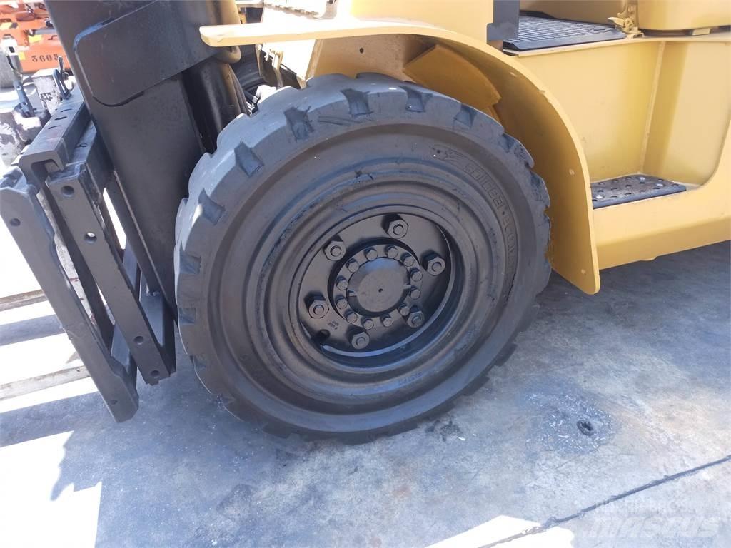 CAT DP45K 디젤 지게차