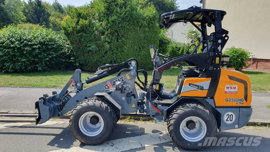 GiANT G 2500 X-Tra  휠로우더