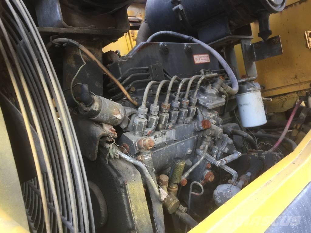 Komatsu WA 320-3  휠로우더