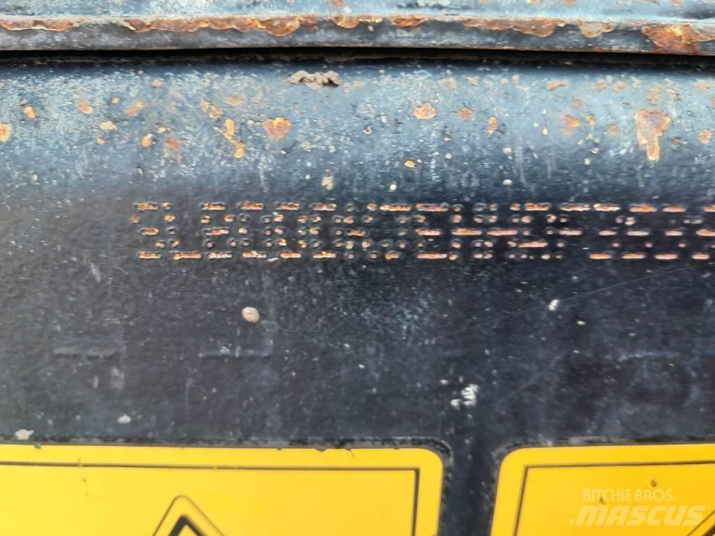 JCB 3TST 연결식 홀러