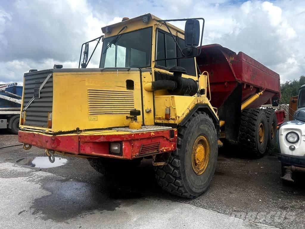 Volvo A25C 연결식 홀러