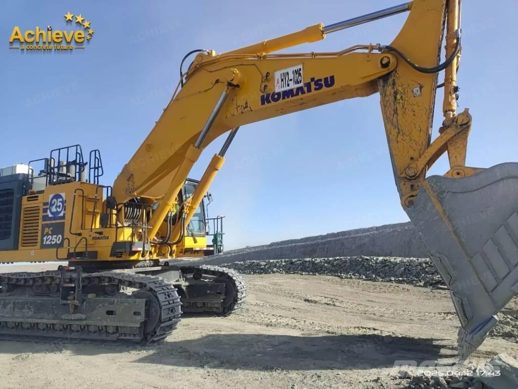 Komatsu PC 1250-11 대형 굴삭기 29톤 이상