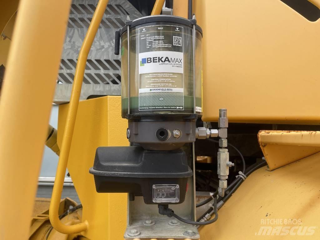 Volvo A 35 D    2005   CE 연결식 홀러
