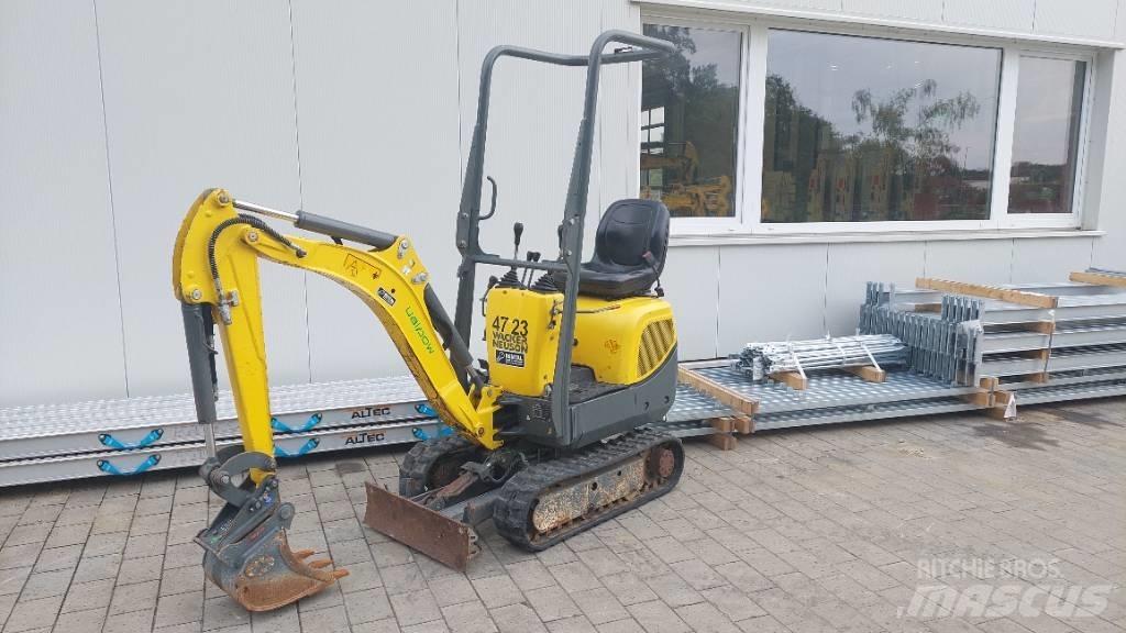 Wacker Neuson 803 대형 굴삭기 29톤 이상