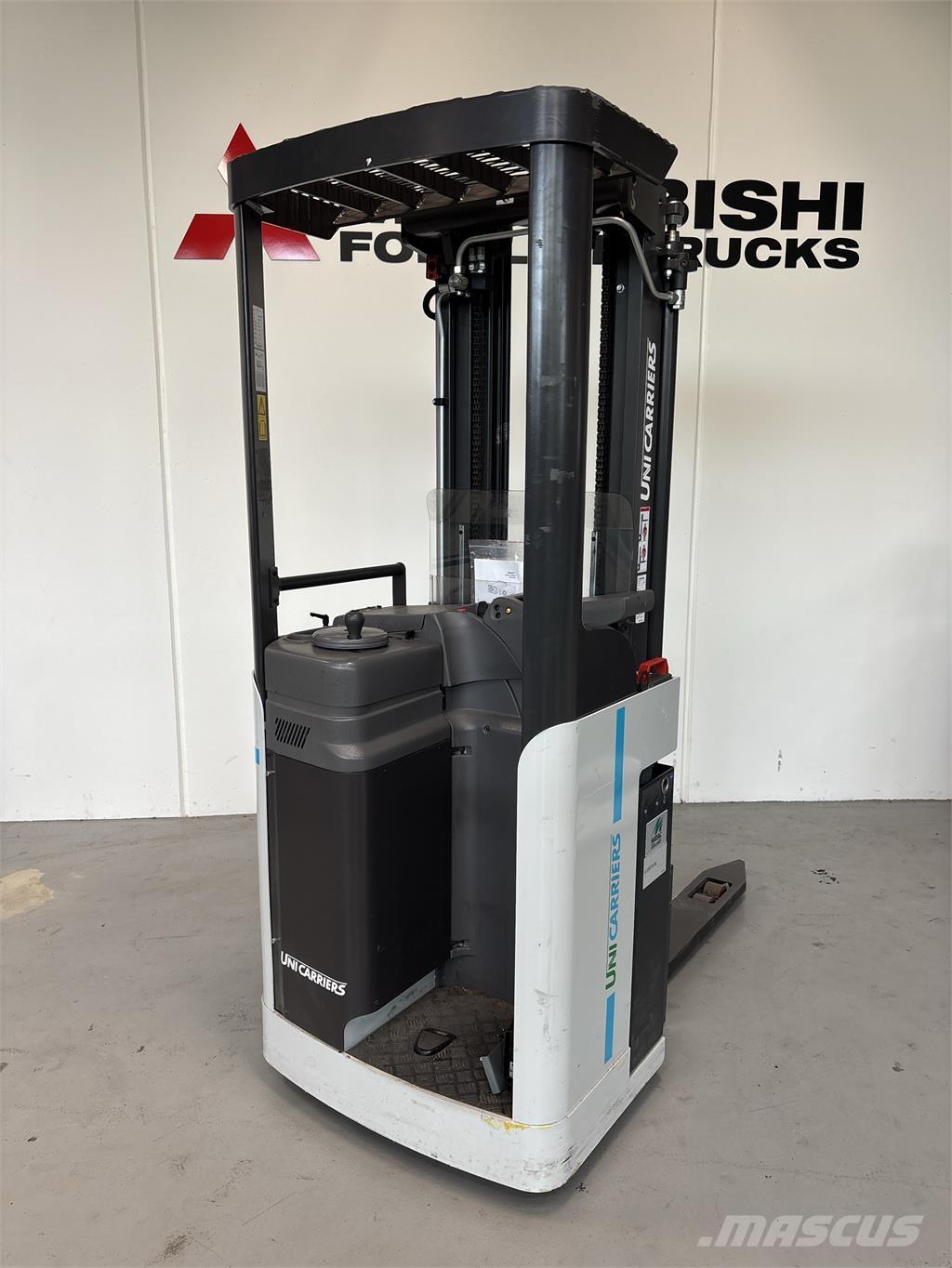 Atlet A160 보행식 리치 지게차