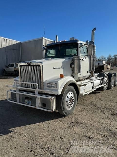 Western Star 4900 트랙터 유닛
