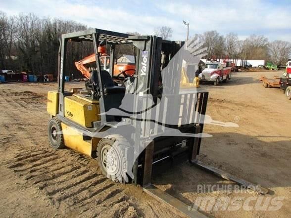 Yale GDP080LG 디젤 지게차