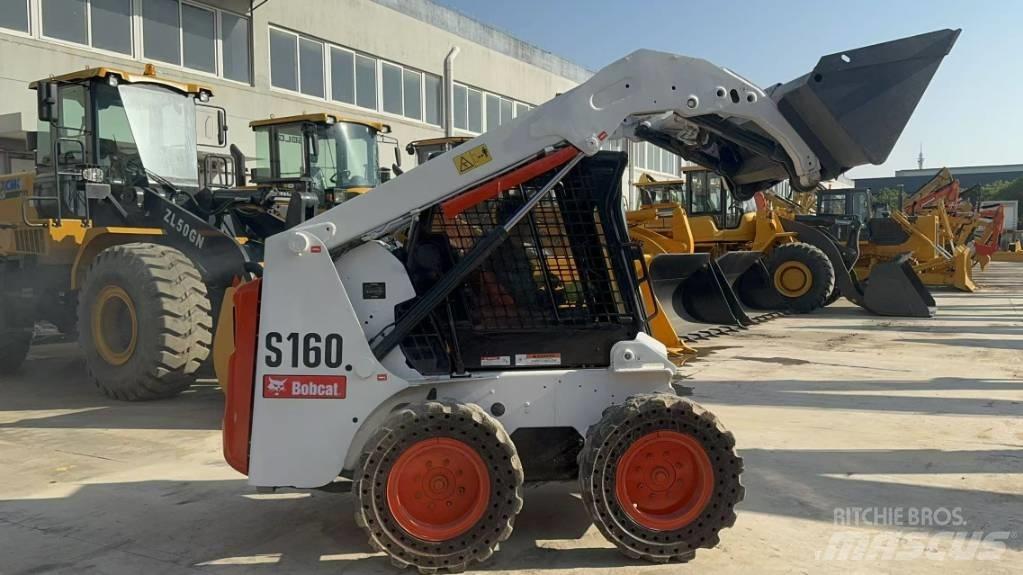 Bobcat S 160  스키드로더