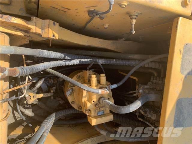 Hyundai R215-7 대형 굴삭기 29톤 이상