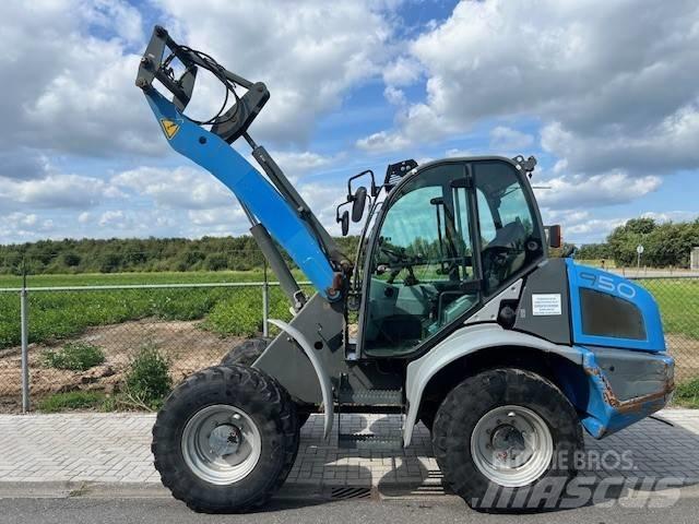 Kramer 950  휠로우더