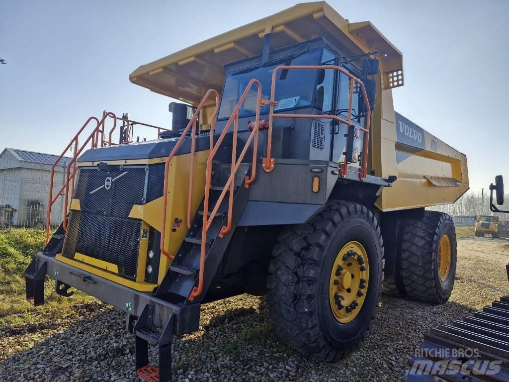 Volvo R 70 D 초대형 덤프 트럭