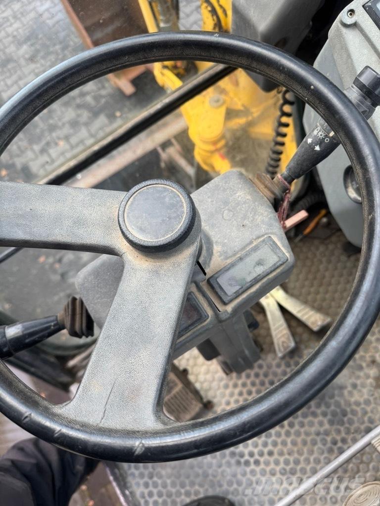 Kramer-allrad 812 중형굴삭기 7톤-28톤