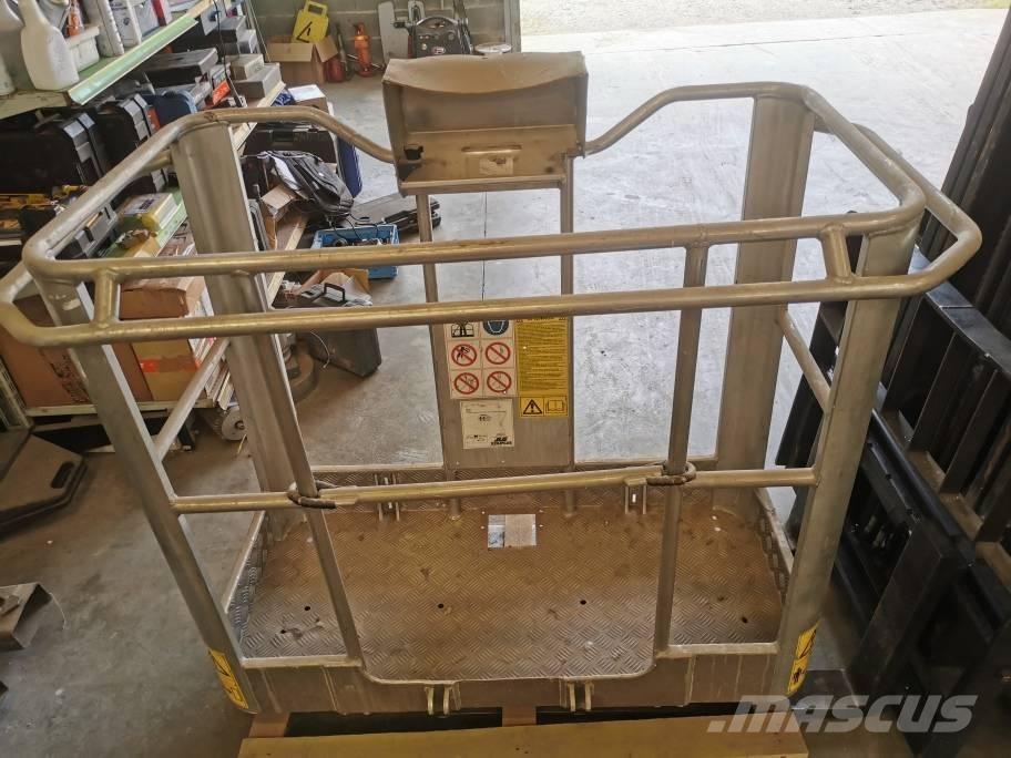 JLG X 20 J 붐 및 디퍼