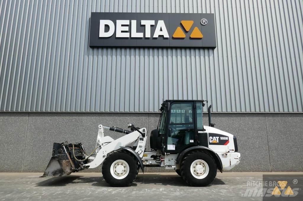CAT 906M  휠로우더