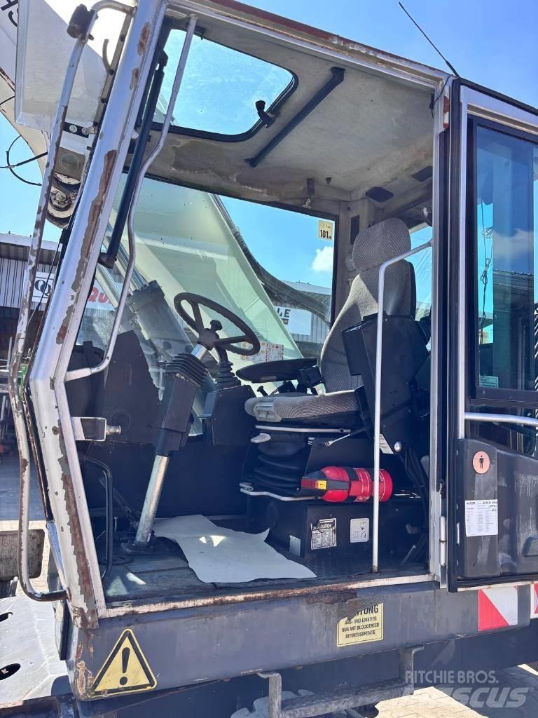 Fuchs MHL 320 폐기물/산업 처리기