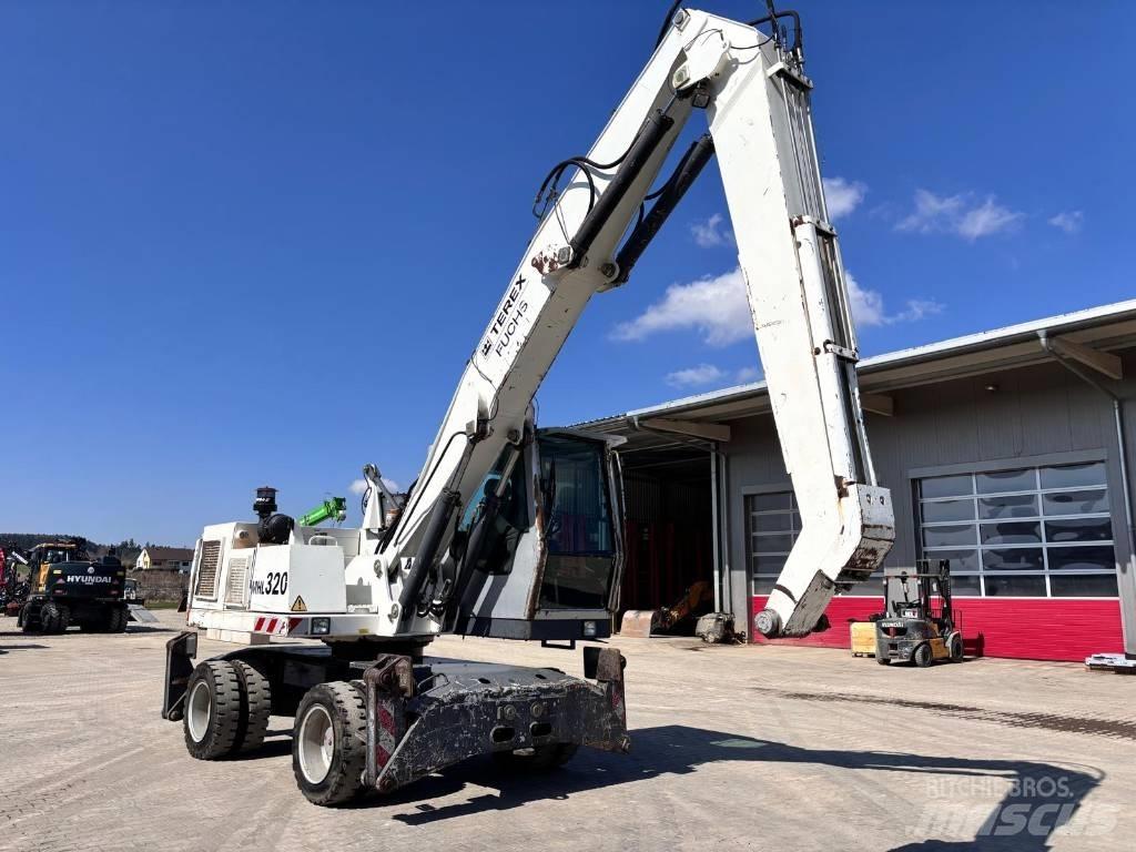 Fuchs MHL 320 폐기물/산업 처리기
