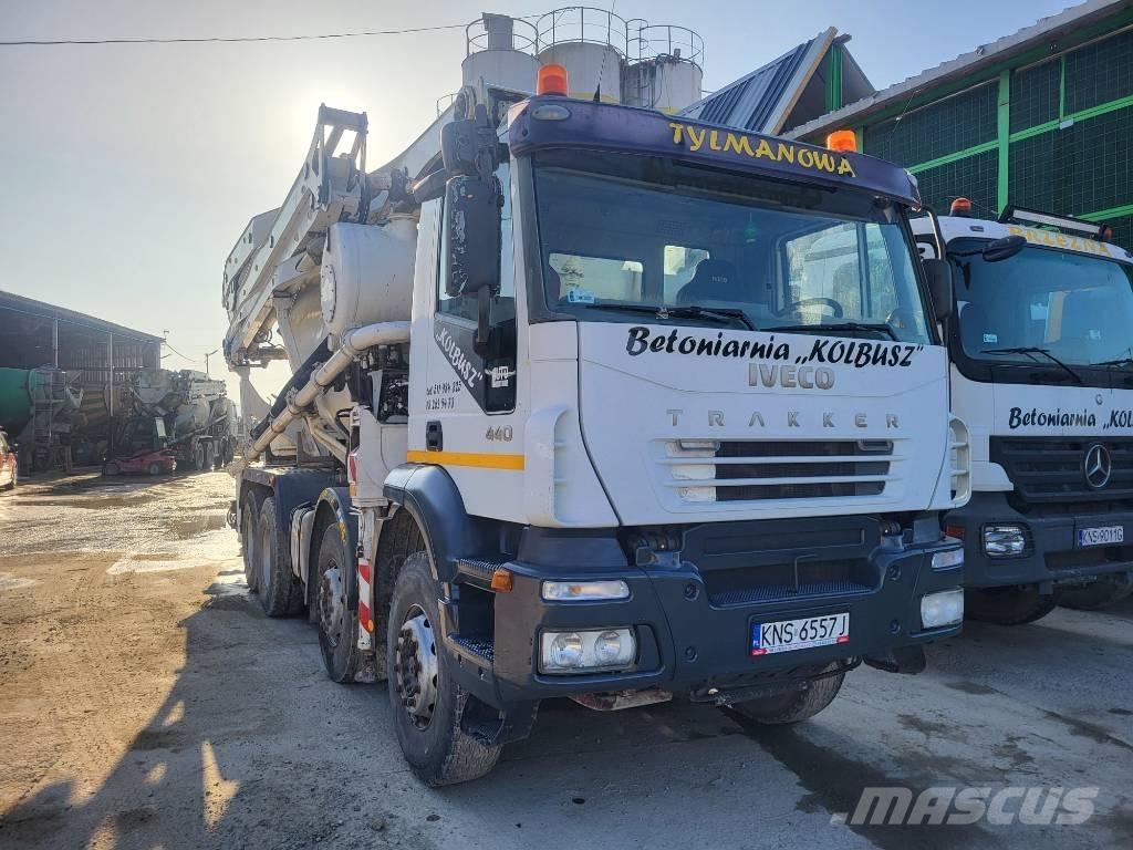 Iveco Trakker 콘크리트 믹서트럭