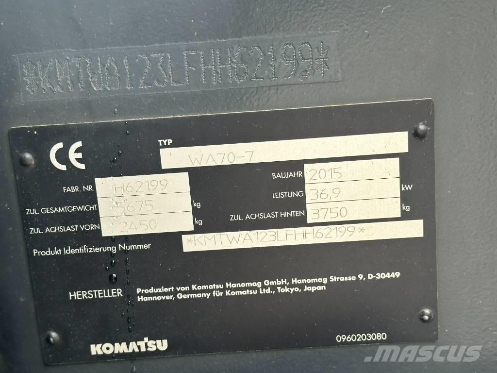 Komatsu WA 70  휠로우더