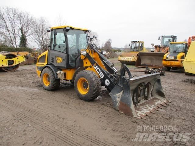 JCB 407 409  휠로우더