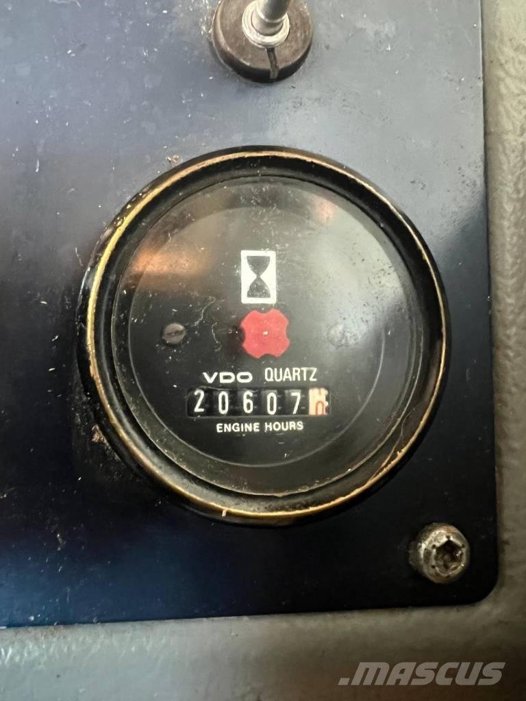 Volvo L 70 C  휠로우더