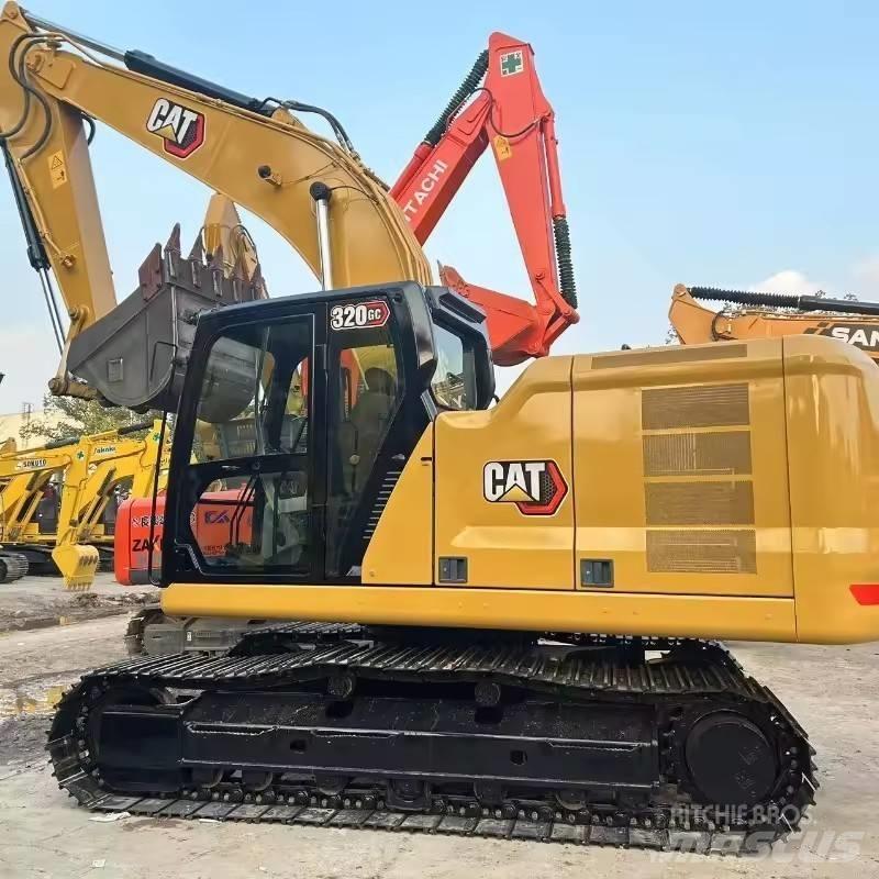 CAT 320 GC 대형 굴삭기 29톤 이상