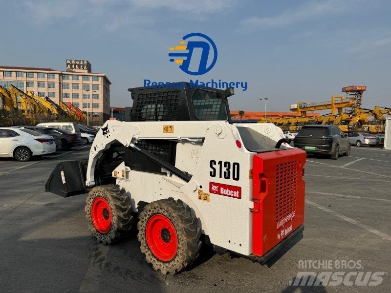 Bobcat S 130  스키드로더