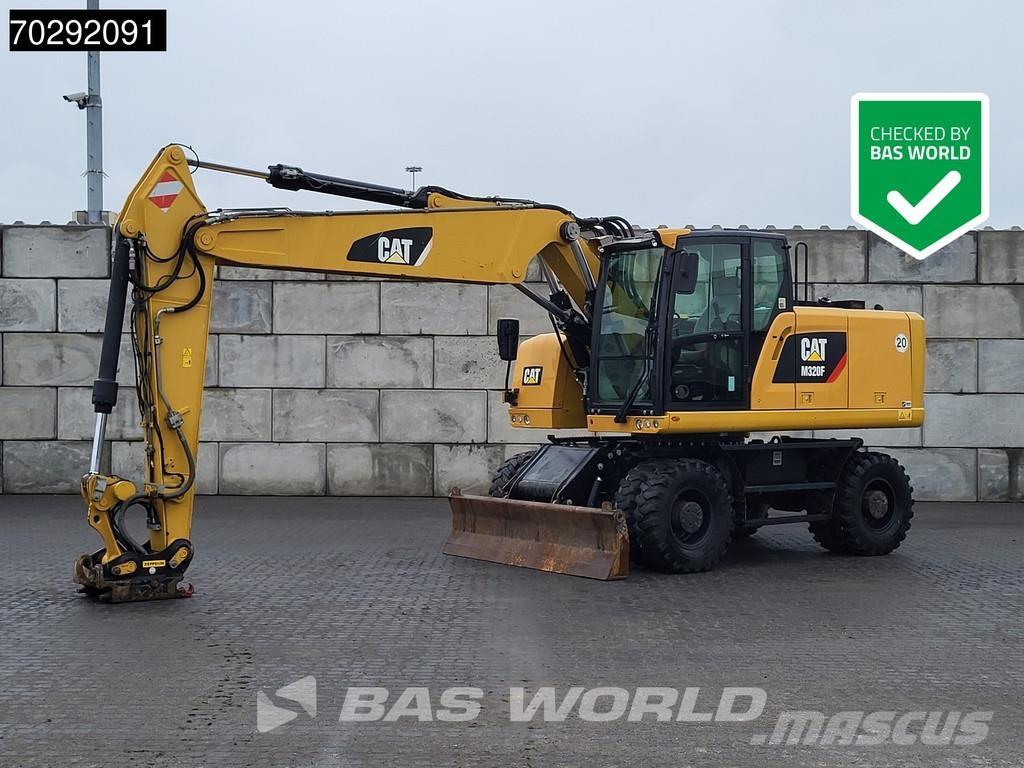 CAT M320 F  휠 굴삭기