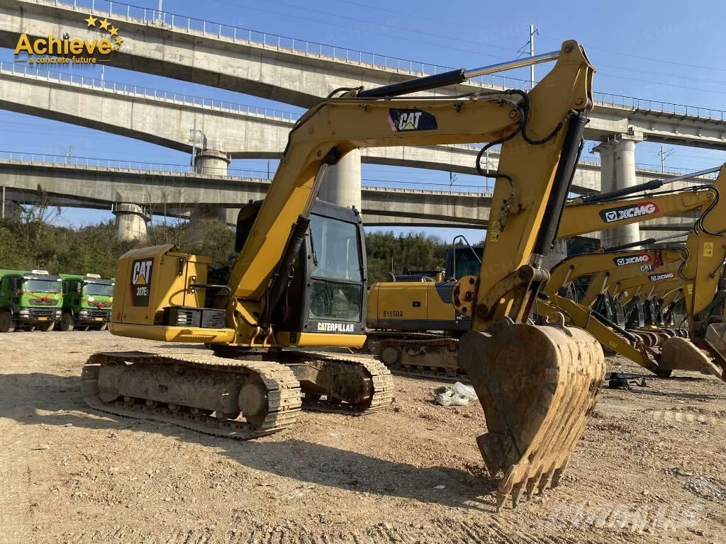 CAT 307E2 대형 굴삭기 29톤 이상