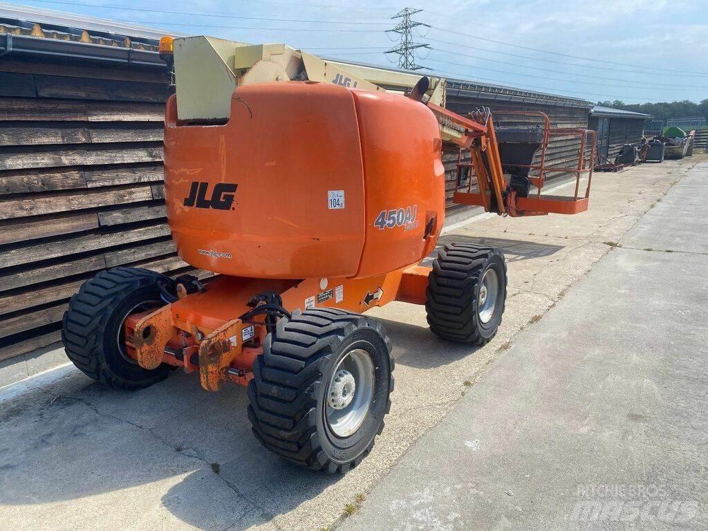 JLG 450AJ 관절형 전동이동 리프트