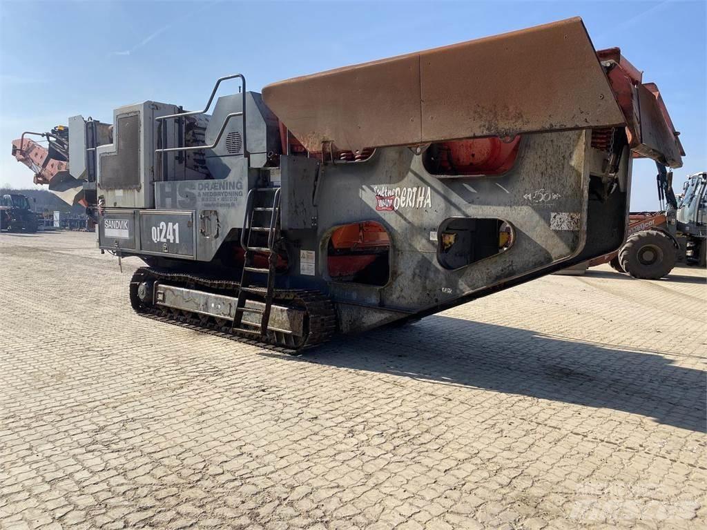 Sandvik QJ241 채석장 및 노천광산 굴착기