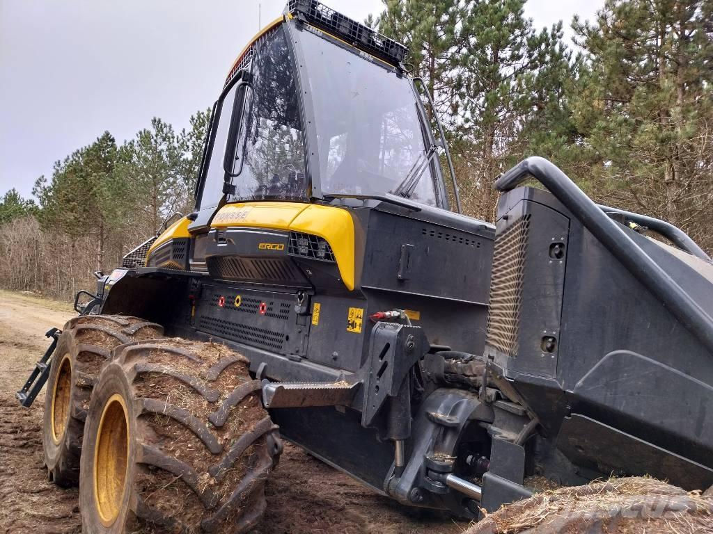 Ponsse Ergo 8W 원목 하베스터