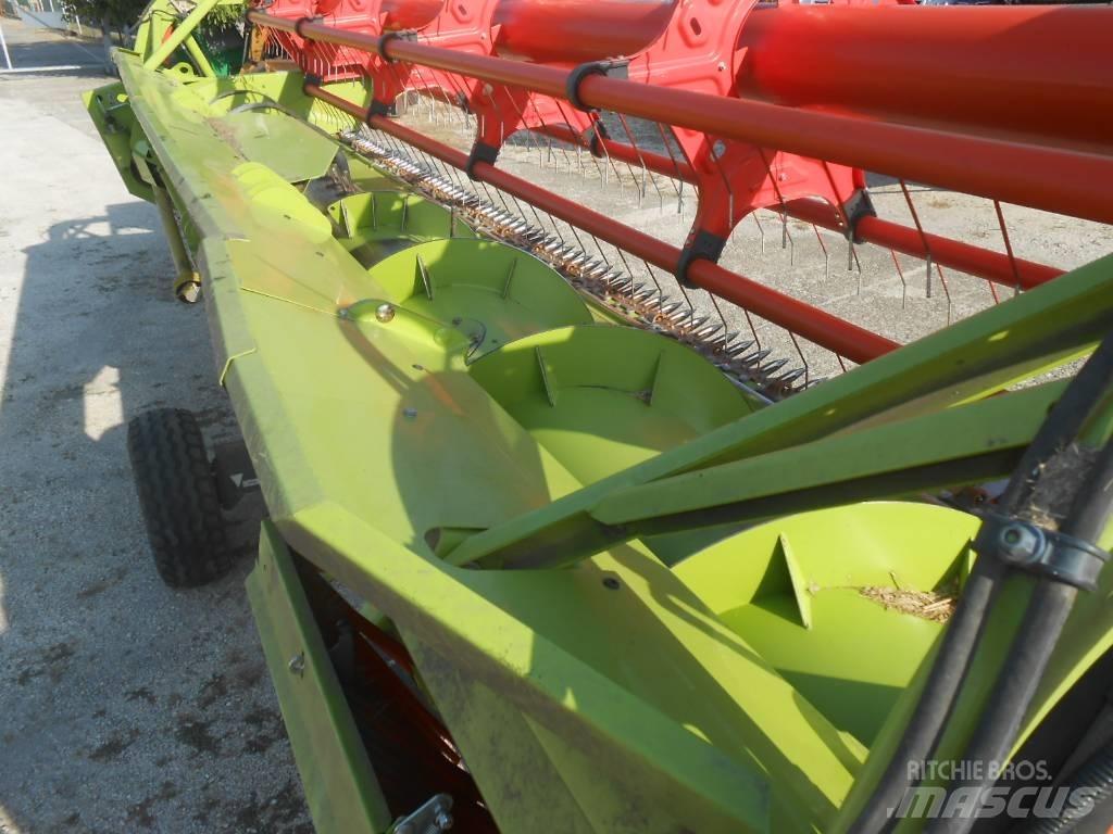 CLAAS Tucano 440 콤바인 수확기
