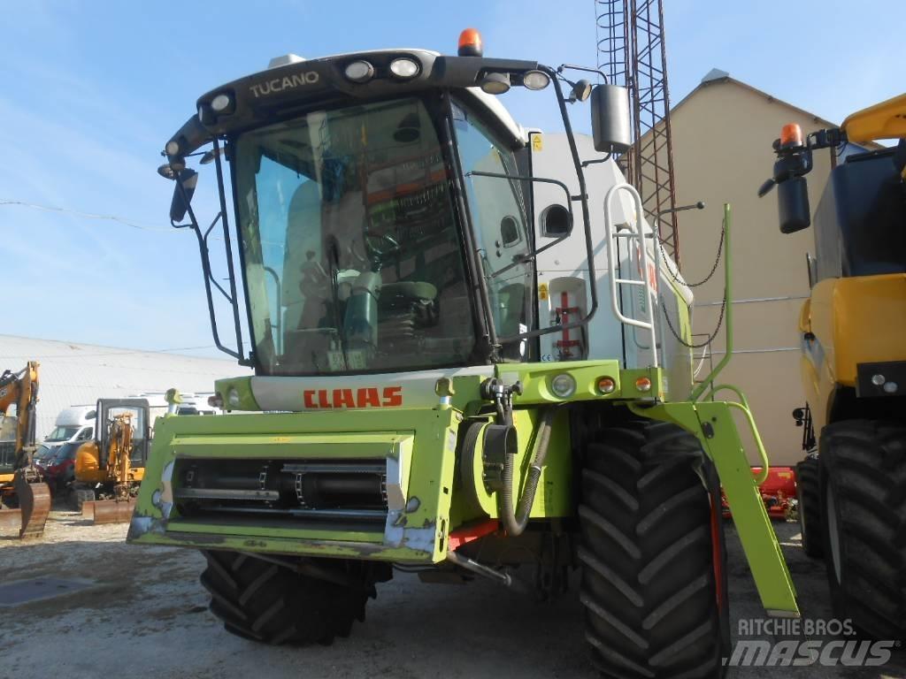 CLAAS Tucano 440 콤바인 수확기