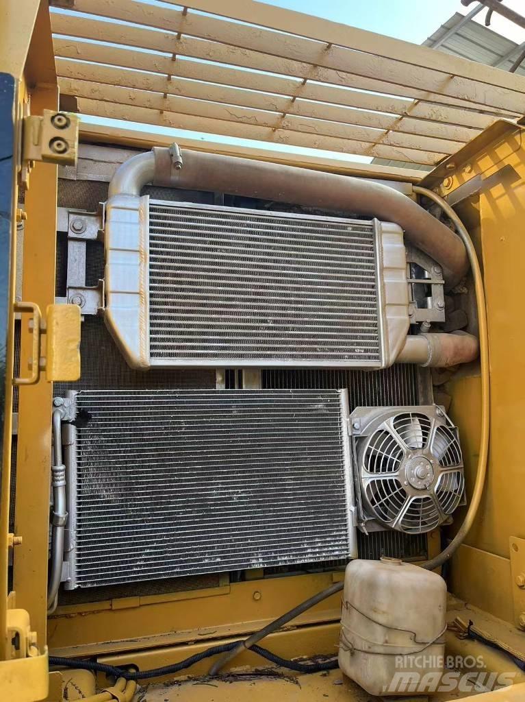 CAT 320 C L 대형 굴삭기 29톤 이상